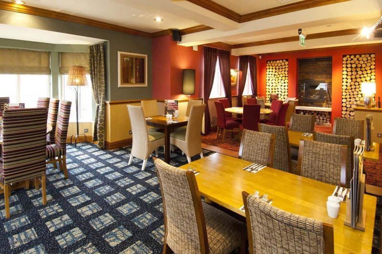 Premier Inn Rugeley Extérieur photo