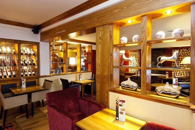 Premier Inn Rugeley Extérieur photo